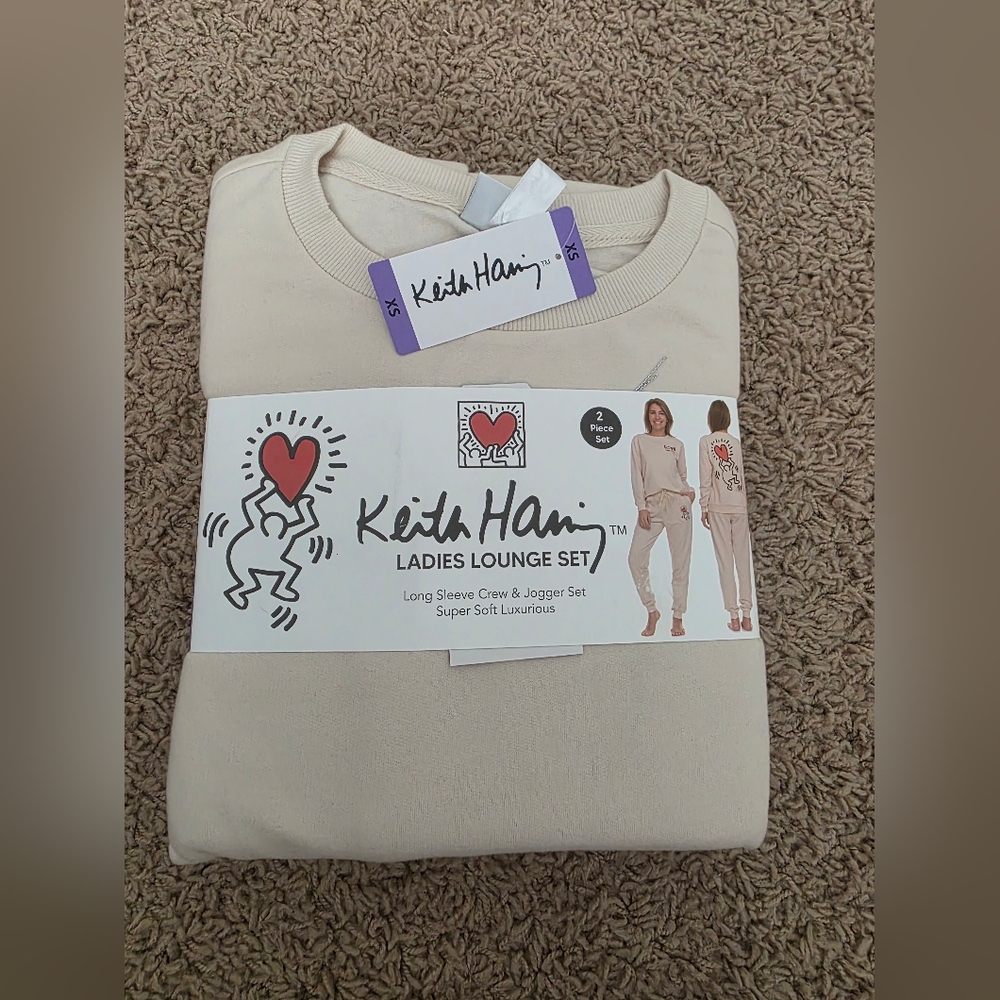 Keith Haring Ladies Lounge Set - Picture 1 of 4